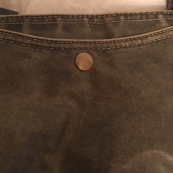 2/$25- 🆕 KGB Vegan MULTI COMPARTMENT Mini Satchel - Picture 4 of 8